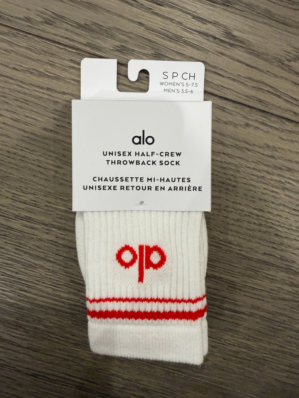 ALO Yoga White Half-Crew Throwback Sock with Red Stripe